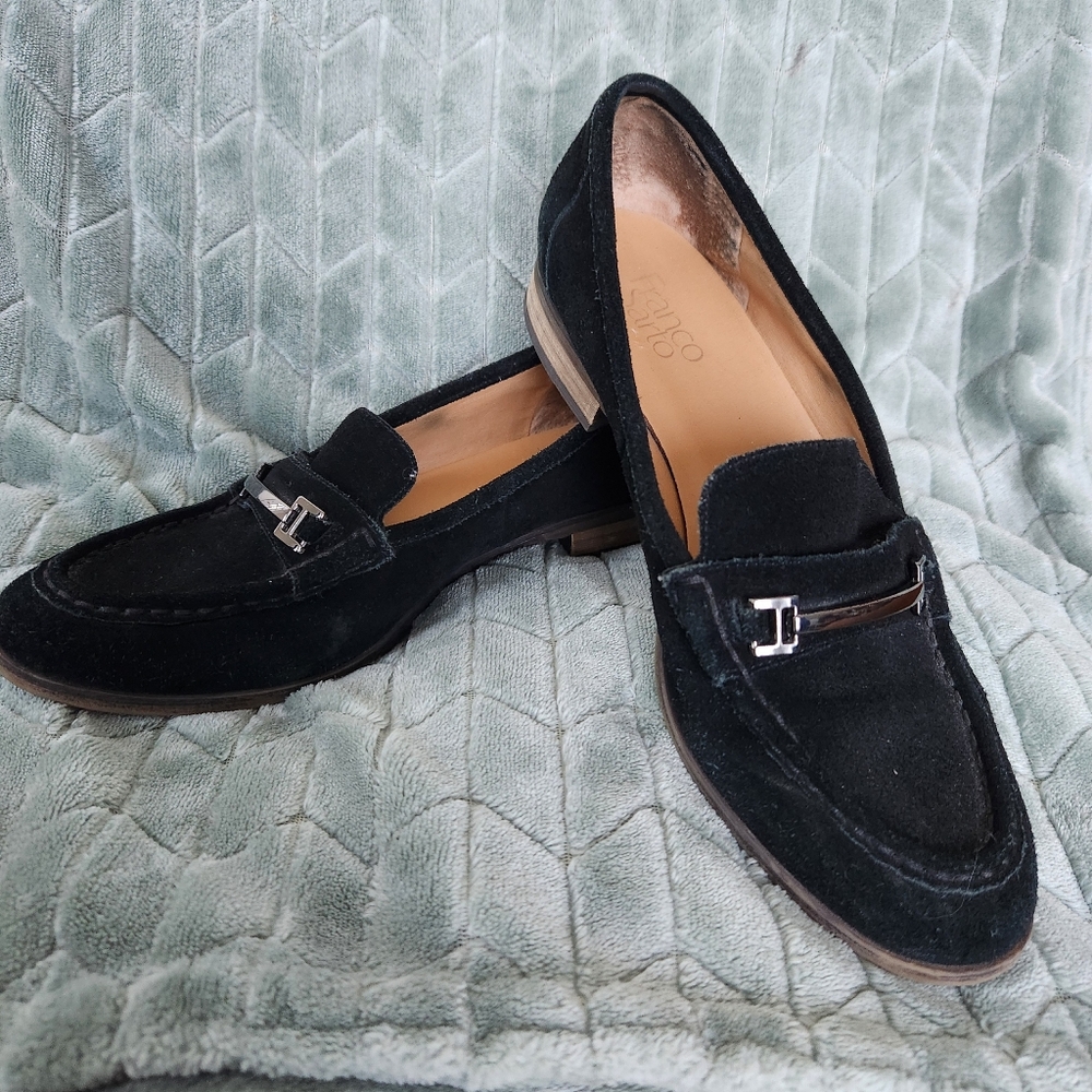 Franco Sarto Womens Black Suede Loafers w/Silver Accent Size 9.5